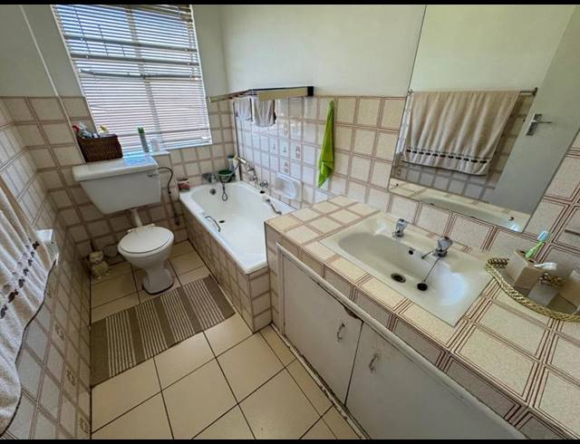 2 BEDROOM TOWNHOUSE FOR SALE IN EDLEEN